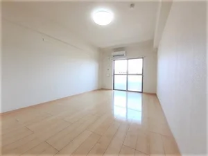 のマンスリーマンション・ウィークリーマンション「ルイシャトレ鏡 111・洋室(No.1360920)」メイン画像