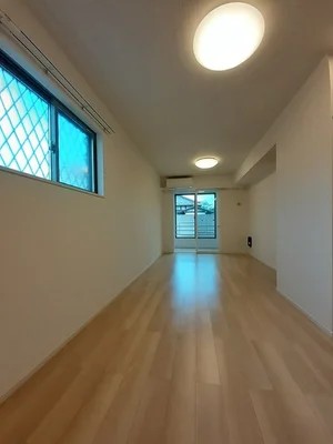 のマンスリーマンション・ウィークリーマンション「シャン・フィオーレ 103・洋室(No.1360950)」メイン画像