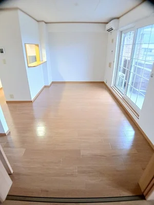 橋本駅（和歌山県）のマンスリーマンション・ウィークリーマンション「メゾン　デ　ソレイユⅡ 202・洋室(No.1360980)」メイン画像