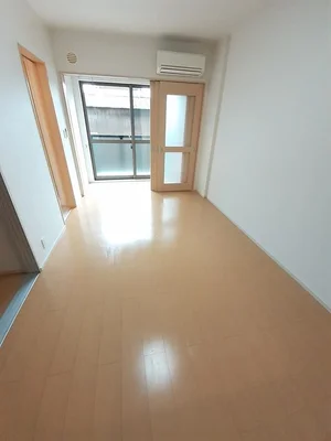 のマンスリーマンション・ウィークリーマンション「フルール 102・洋室(No.1361033)」メイン画像