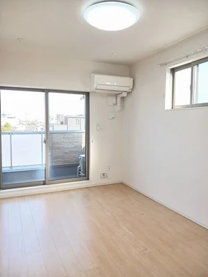 のマンスリーマンション・ウィークリーマンション「ＦＬＡＴ　Ｙ－Ⅲ 301・洋室(No.1361061)」メイン画像