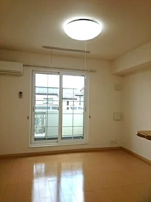 のマンスリーマンション・ウィークリーマンション「コンフォールⅡ 202・洋室(No.1361306)」メイン画像