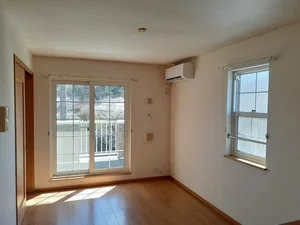 のマンスリーマンション・ウィークリーマンション「ルガーナ 201・洋室(No.1361320)」メイン画像