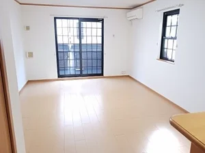 のマンスリーマンション・ウィークリーマンション「アーバンヴィラ　Ａ 103・洋室(No.1361385)」メイン画像