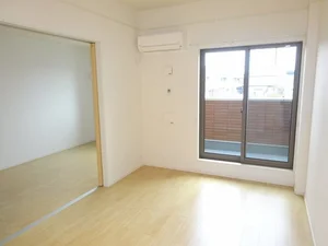 のマンスリーマンション・ウィークリーマンション「サクラ平Ⅱ 206・洋室(No.1361435)」メイン画像