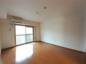 のマンスリーマンション・ウィークリーマンション「サンヒルズ　（生野区） 305・洋室(No.1361500)」メイン画像