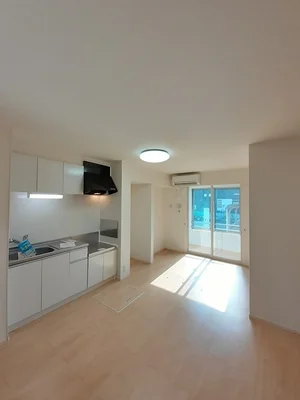 のマンスリーマンション・ウィークリーマンション「フォルシュ・ヴェーラⅢ 101・洋室(No.1361594)」メイン画像