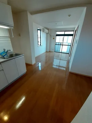 のマンスリーマンション・ウィークリーマンション「ＬＡＲＧＥ，ＧＡＴＥ輝・Ａ 101・洋室(No.1361678)」メイン画像