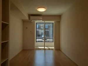 のマンスリーマンション・ウィークリーマンション「リサイア　Ｂ 101・洋室(No.1361825)」メイン画像