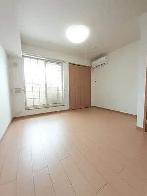 のマンスリーマンション・ウィークリーマンション「エテルノ中町 203・洋室(No.1361837)」メイン画像