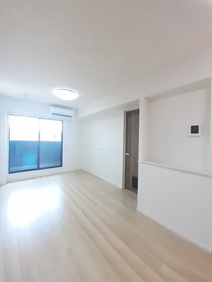 のマンスリーマンション・ウィークリーマンション「グレイスフル　ファミリアⅡ 202・洋室(No.1361909)」メイン画像