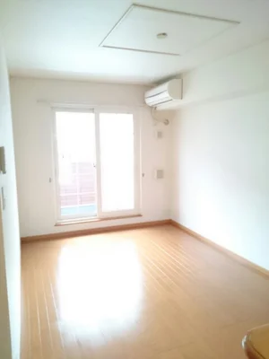 のマンスリーマンション・ウィークリーマンション「アンフィニーＦＵＫＵＲＡ　Ⅲ 201・洋室(No.1361916)」メイン画像