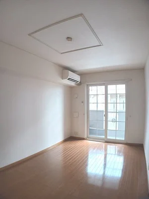 香川県のマンスリーマンション・ウィークリーマンション「ロイヤルスクウェア　一宮Ⅲ 102・洋室(No.1361941)」メイン画像