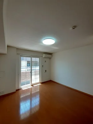 のマンスリーマンション・ウィークリーマンション「バレーフィールドⅡ 102・洋室(No.1361942)」メイン画像