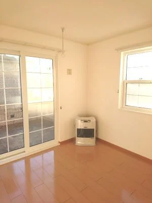 のマンスリーマンション・ウィークリーマンション「フランフラン 102・洋室(No.1362157)」メイン画像