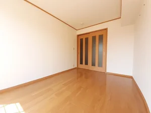 のマンスリーマンション・ウィークリーマンション「サニーヴィラＢ３ 102・洋室(No.1362242)」メイン画像