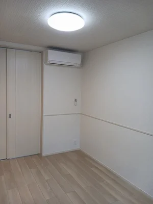 のマンスリーマンション・ウィークリーマンション「ヒカルサ見付サウスⅡ 103・洋室(No.1362407)」メイン画像