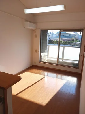 のマンスリーマンション・ウィークリーマンション「メゾン・ド・フランベル 202・洋室(No.1362432)」メイン画像