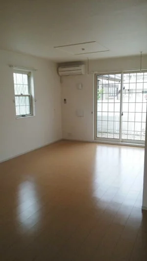 のマンスリーマンション・ウィークリーマンション「ｌａｎｔｅｒｎ（ランタン） 101・洋室(No.1362453)」メイン画像