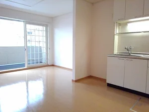 のマンスリーマンション・ウィークリーマンション「ラルジュ　フォンテーヌⅣ 102・洋室(No.1362493)」メイン画像