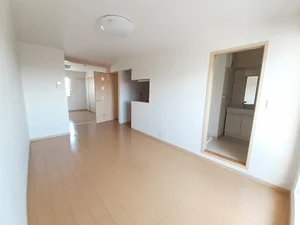 のマンスリーマンション・ウィークリーマンション「ポエム・ひまわり 302・洋室(No.1362495)」メイン画像