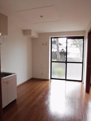 のマンスリーマンション・ウィークリーマンション「ＨＯＮＥＹＨＯＭＥ　Ｂ 103・洋室(No.1362588)」メイン画像