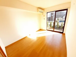 小城市のマンスリーマンション・ウィークリーマンション「サンクレメントＢ 102・洋室(No.1362607)」メイン画像