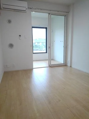 のマンスリーマンション・ウィークリーマンション「ジラソーレ 102・洋室(No.1362614)」メイン画像