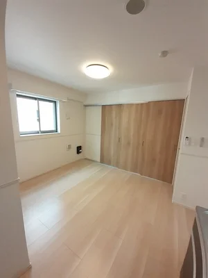 のマンスリーマンション・ウィークリーマンション「アン　ノ　アン　グランデ 701・洋室(No.1362676)」メイン画像