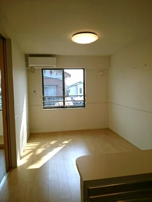 のマンスリーマンション・ウィークリーマンション「サニー・ビレッジ　Ⅱ 204・洋室(No.1362799)」メイン画像