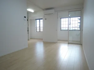 のマンスリーマンション・ウィークリーマンション「ノイ　ブリーゼ 202・洋室(No.1363194)」メイン画像