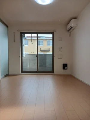 のマンスリーマンション・ウィークリーマンション「アヴニール 102・洋室(No.1363237)」メイン画像