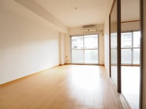 のマンスリーマンション・ウィークリーマンション「ニューキャッスルＩＫ 102・洋室(No.1363281)」メイン画像