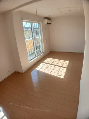 のマンスリーマンション・ウィークリーマンション「サン　フェリーチェ　Ⅱ 201・洋室(No.1363289)」メイン画像