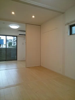 のマンスリーマンション・ウィークリーマンション「アムール 102・洋室(No.1363374)」メイン画像