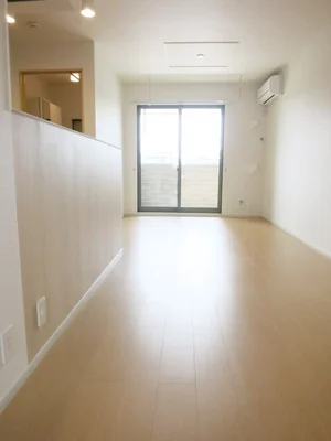 のマンスリーマンション・ウィークリーマンション「セレーナ　Ａ 102・洋室(No.1363403)」メイン画像