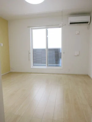 のマンスリーマンション・ウィークリーマンション「プルミエール信 201・洋室(No.1363405)」メイン画像