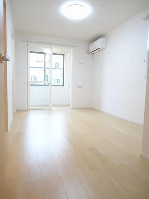 のマンスリーマンション・ウィークリーマンション「ルーチェ　宮関 105・洋室(No.1363471)」メイン画像