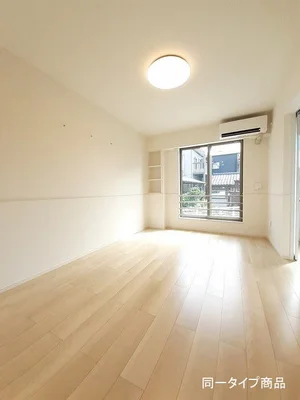 のマンスリーマンション・ウィークリーマンション「ヴィラ　シャングリラ　寺尾 101・洋室(No.1363499)」メイン画像