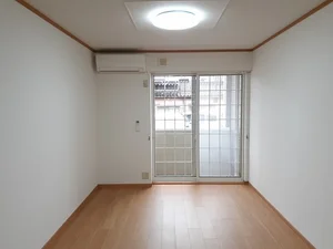 のマンスリーマンション・ウィークリーマンション「パルテール 102・洋室(No.1363513)」メイン画像