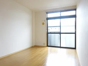 のマンスリーマンション・ウィークリーマンション「スカイメゾンⅠ 203・洋室(No.1363591)」メイン画像