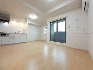 のマンスリーマンション・ウィークリーマンション「Ｍ・プラム　Ⅱ 202・洋室(No.1363606)」メイン画像