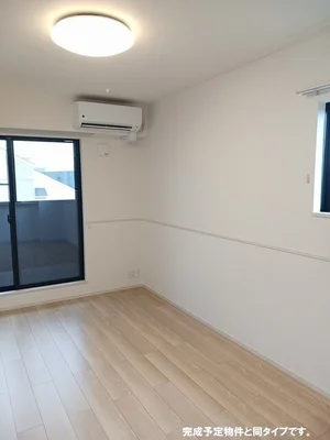 のマンスリーマンション・ウィークリーマンション「カーサ　ヴィオーラ　Ⅱ 202・洋室(No.1363633)」メイン画像