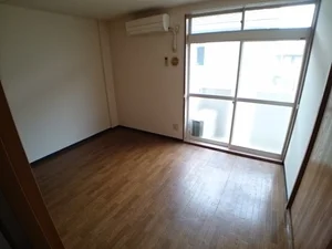 のマンスリーマンション・ウィークリーマンション「ファイン勝部 202・洋室(No.1363637)」メイン画像