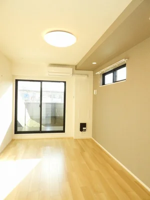 広島県のマンスリーマンション・ウィークリーマンション「カーサ　フェリーチェ　小瀬 302・洋室(No.1363772)」メイン画像