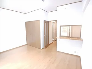 のマンスリーマンション・ウィークリーマンション「セントラル　カ－サ 202・洋室(No.1363805)」メイン画像