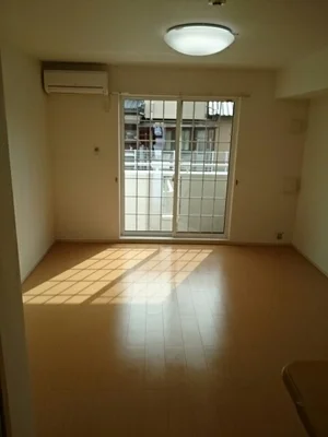 長崎県のマンスリーマンション・ウィークリーマンション「Ｌａ　Ｌａ　Ｃｈａｎｃｅ 104・洋室(No.1363818)」メイン画像