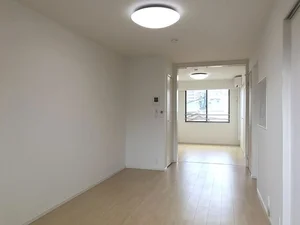 のマンスリーマンション・ウィークリーマンション「ラインハイム三萩野 302・洋室(No.1363912)」メイン画像