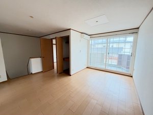 のマンスリーマンション・ウィークリーマンション「メゾン桜小路 202・洋室(No.1363958)」メイン画像