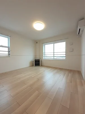 のマンスリーマンション・ウィークリーマンション「Ｅｖｉｔａ（エヴィタ） 204・洋室(No.1363970)」メイン画像